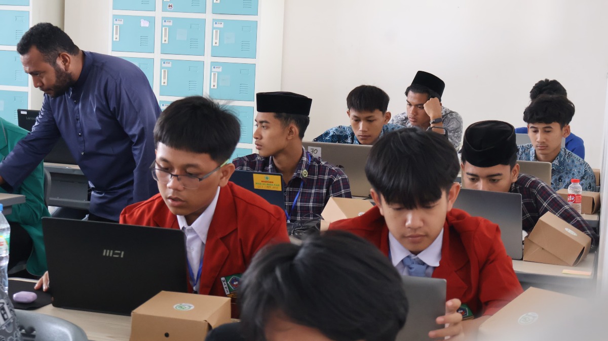 Dua Siswa MAN 2 Kota Sukabumi Wakili Kontingen Kota Sukabumi di Olimpiade Bahasa Arab Tingkat Provinsi Jawa Barat
