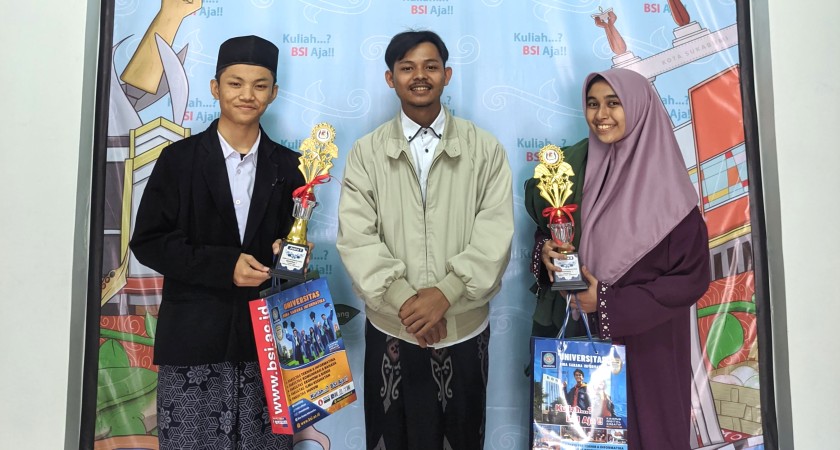 Prestasi Gemilang, Hiqma MAN 2 Kota Sukabumi Sabet Dua Piala MTQ