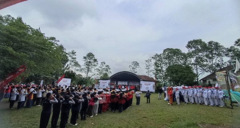 Semangat Kemanusiaan PMR MAN 2 Kota Sukabumi pada HUT PMI ke-80