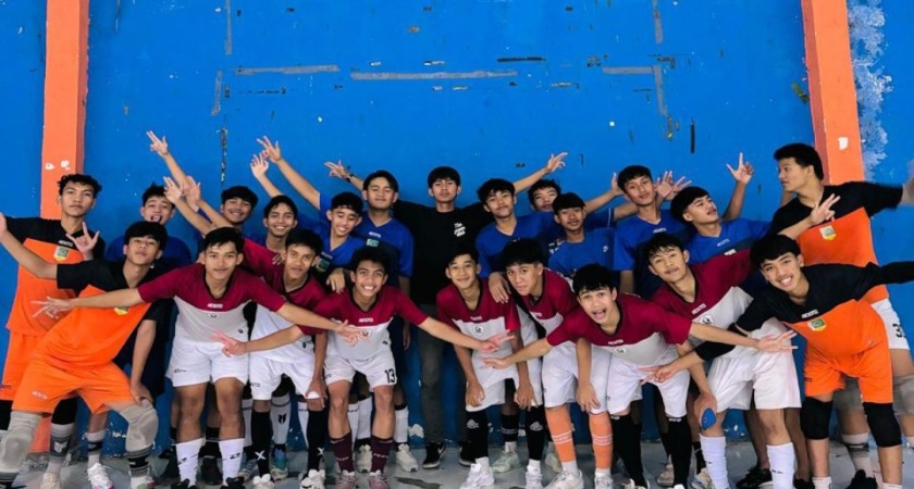 Tim Futsal MAN 2 Kota Sukabumi Tembus Tiga Besar Axis Nation Cup 2025