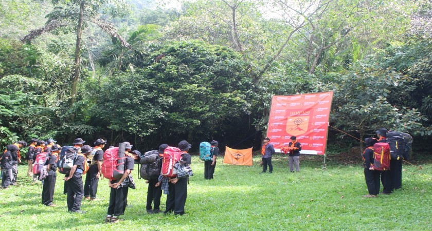 Diklat HIMPASI MAN 2 Kota Sukabumi, Membentuk Generasi Tangguh dan Peduli Lingkungan