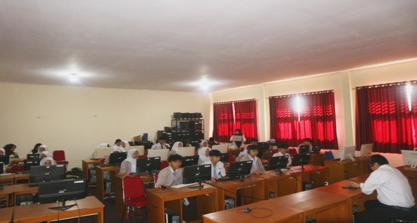 MAN 2 Kota Sukabumi Sukses Gelar ANBK 2025 dengan Tertib dan Profesional