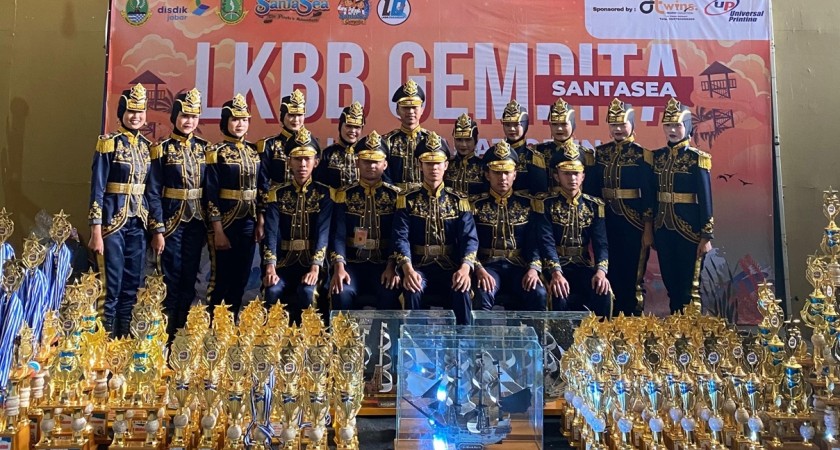 Kedisiplinan Berbuah Emas: Paskibra MAN 2 Kota Sukabumi Juara LKBB GEMPITA