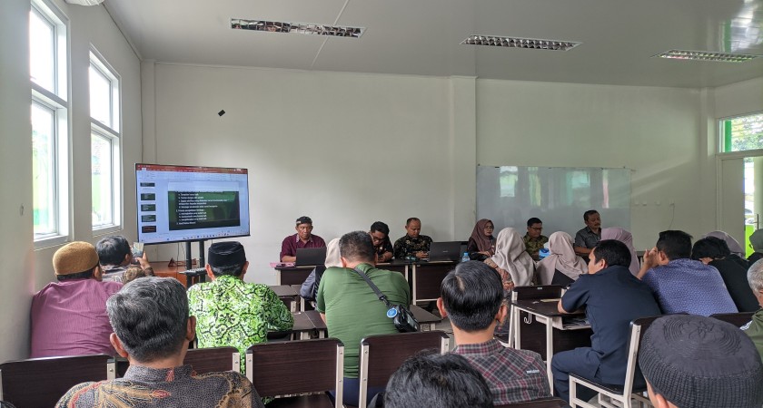MAN 2 Kota Sukabumi Gelar Rapat Bulanan, Teguhkan Implementasi Asta Protas